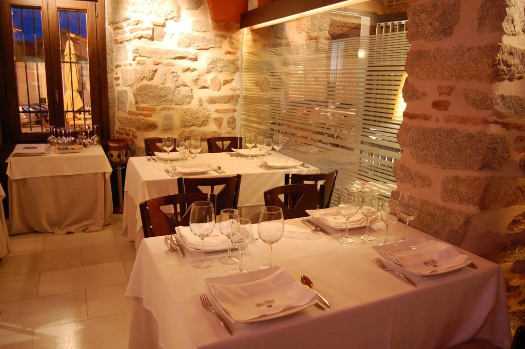 Usias Hotel Dos Torres