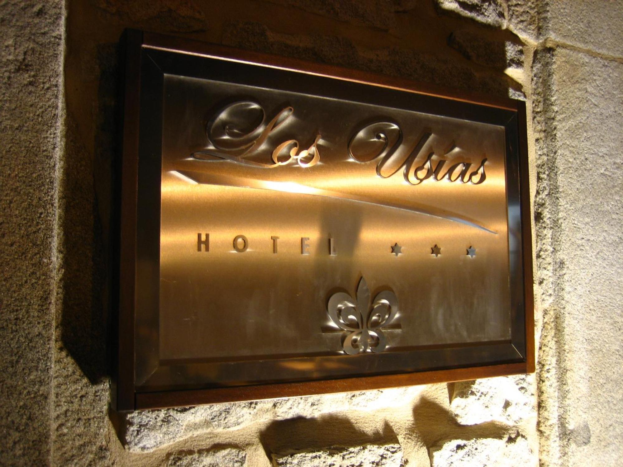 Usias Hotel