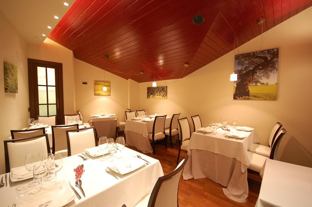 Hotel Usias